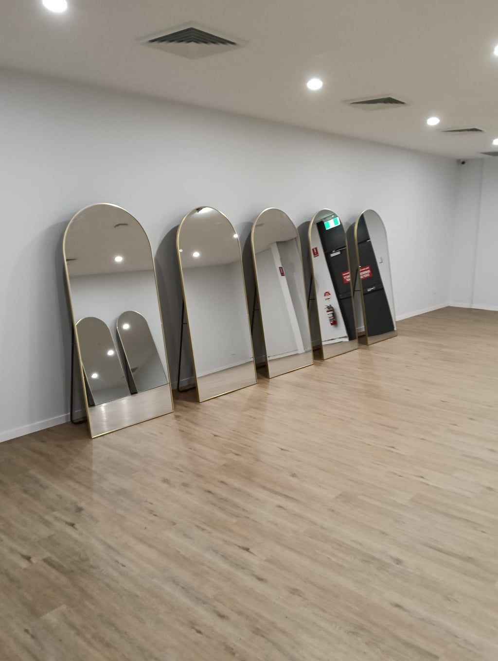 Full Length Arched Mirror 180x80cm - Gold Frame - Freestanding Floor Mirror